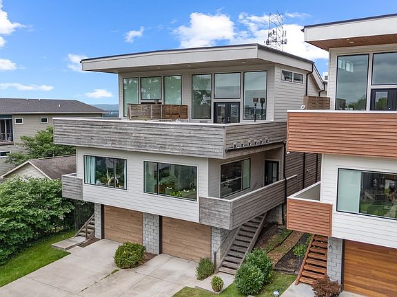 2nd image of 419B 36th Ave