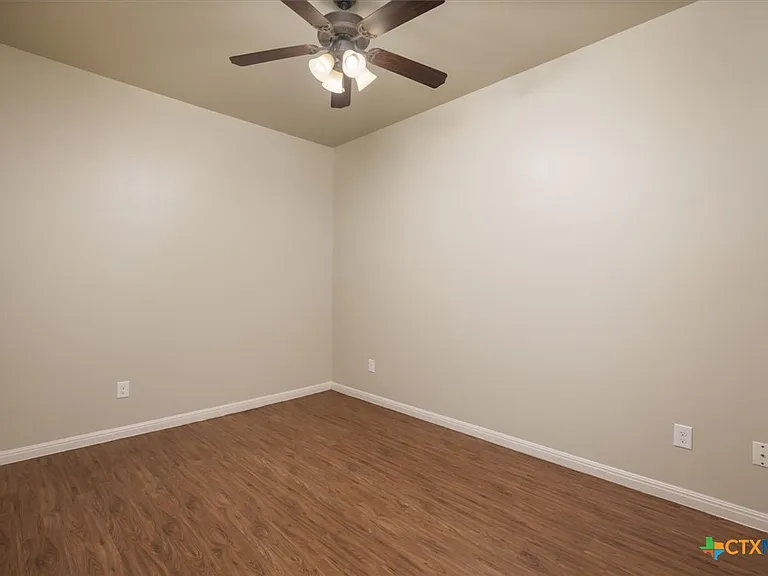 165 S Guadalupe St #212 — Photo 7