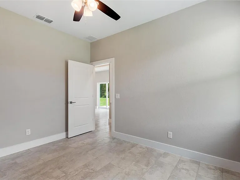 4709 Flint Dr — Photo 20