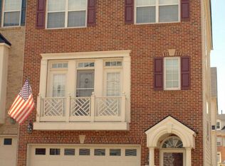 9769 Corbett Cir, Manassas Park, VA 20111
