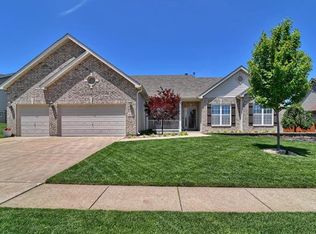 857 Dylan Dr, Wentzville, MO 63385