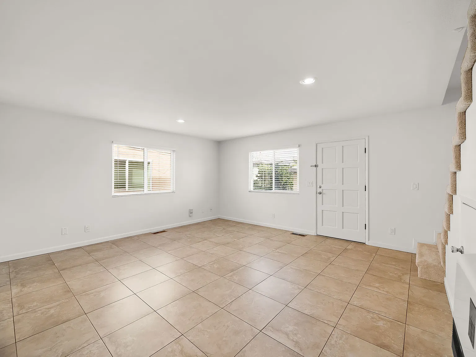 2 bed, 1.5 bath, 1150 sqft, $3,500 — Photo 3