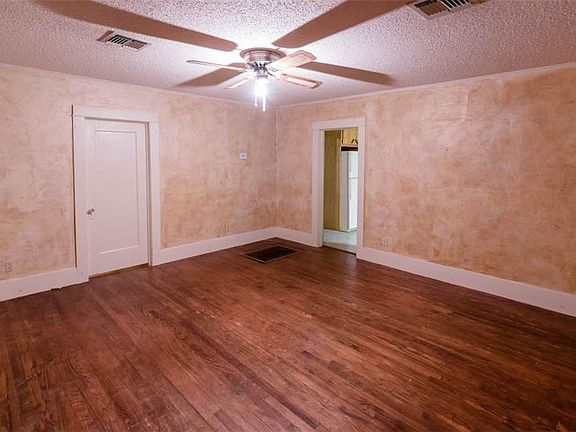 5th image of 1024 W A Ave