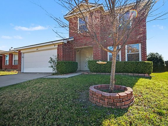 5th image of 1409 Ridgecrest Dr