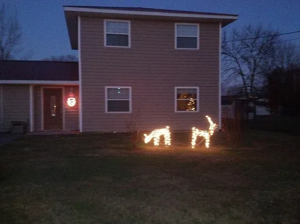 204 Little Pigeon Dr, Sevierville, TN 37862