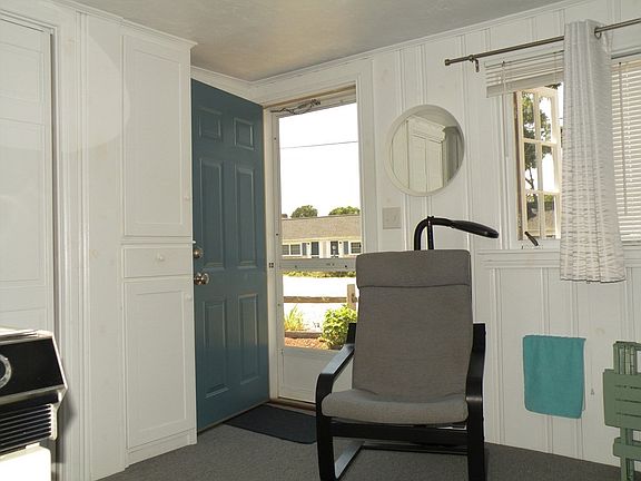 4th image of 6 Polly Fisk Ln #12