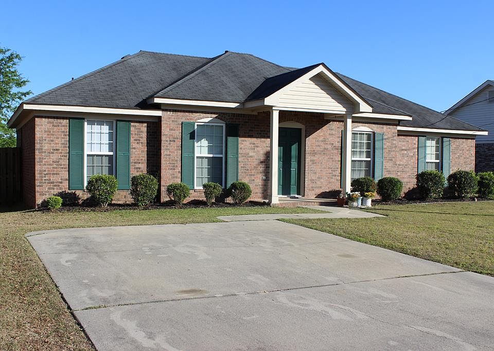1st image of 3310 Sugarberry Dr