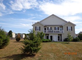 102 Commons Ln, Saugerties, NY 12477