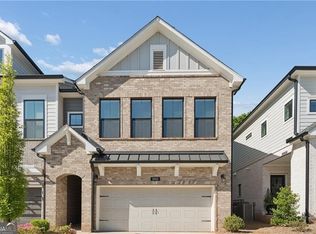 1060 Harper Cove Dr, Roswell, GA 30075