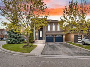 13 Mistycreek Cres, Brampton, ON L7A 3E8