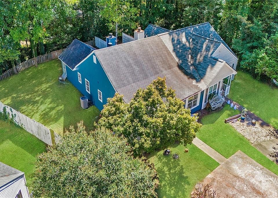 1st image of 5106 Hill Farm Dr NE