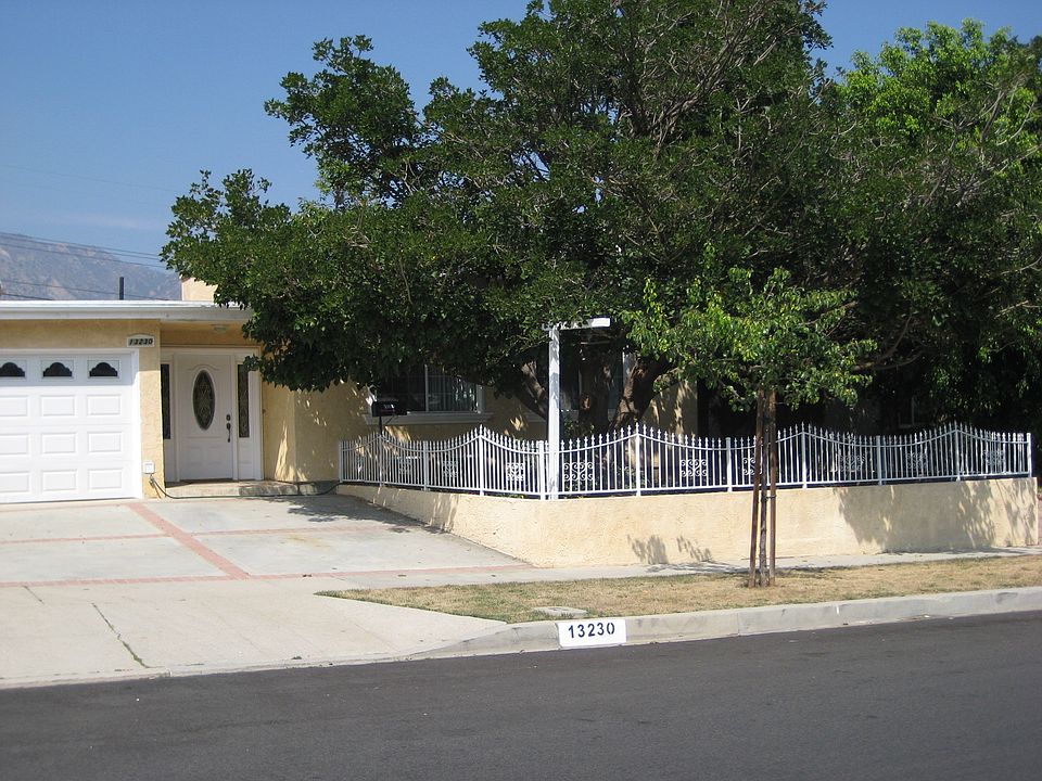 1st image of 13230 Tripoli Ave