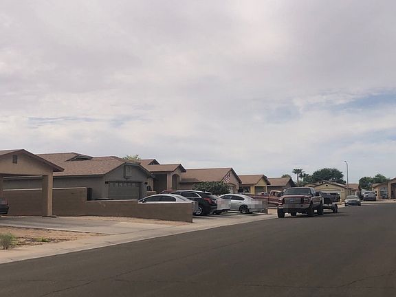 4th image of 1659 N Nydia Ave