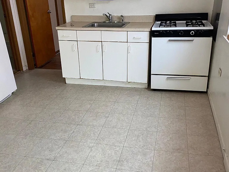 710 S Lytle St #3 — Photo 3