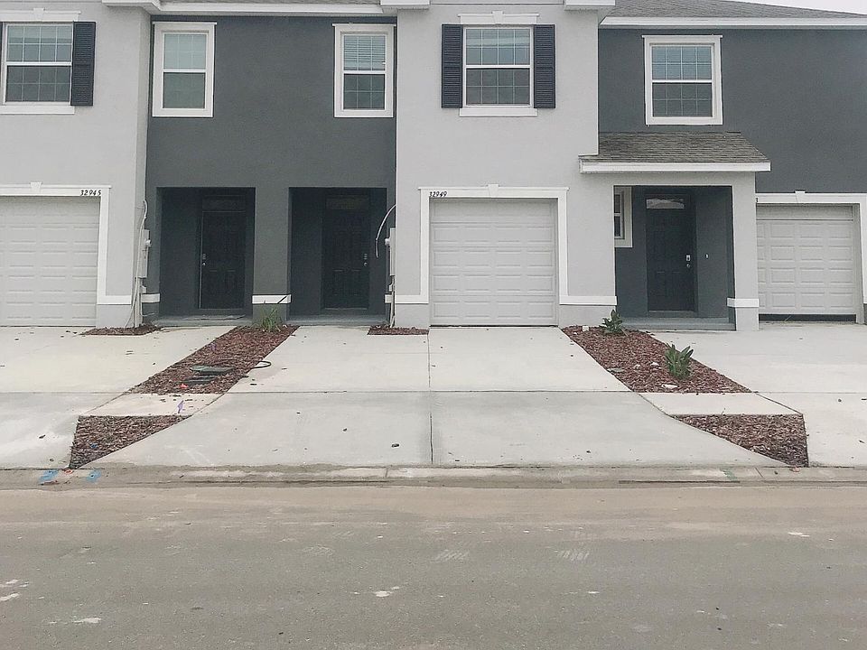 1st image of 32923 Pez Landing Ln