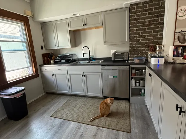 107 Carmel Rd, Buffalo, NY 14214