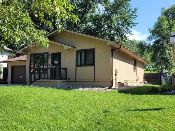 4412 Applewood Ave, Sioux City, IA 51106