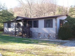 1499 Rosenbaum Rd, Bluefield, VA 24605