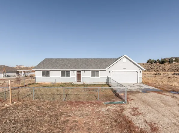 815 Bronco Dr, Spring Creek, NV 89815