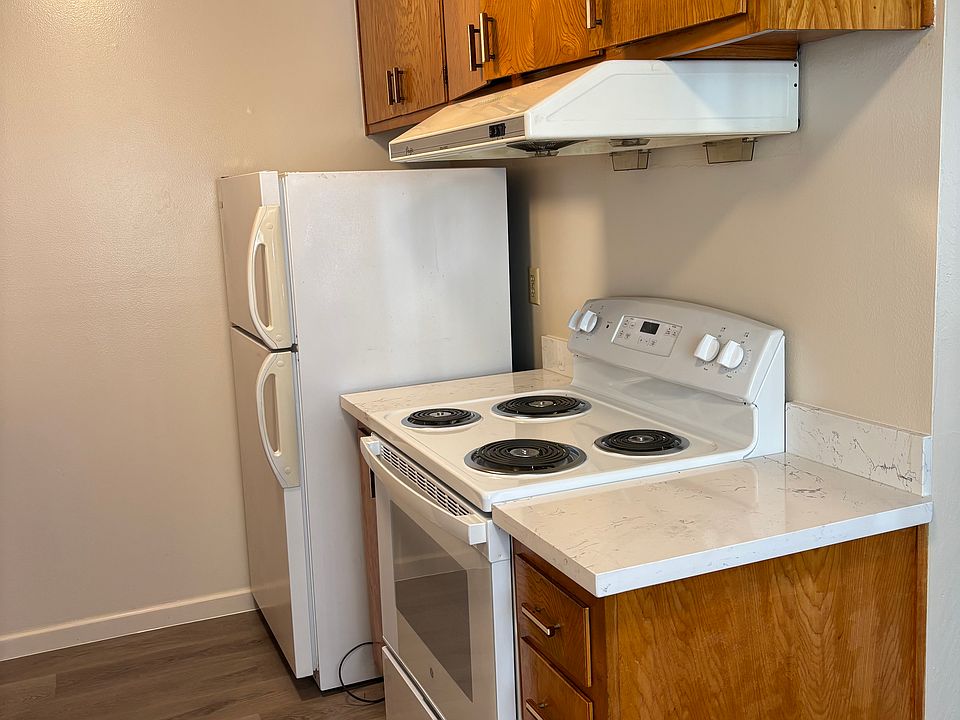 Kitchen with new stove