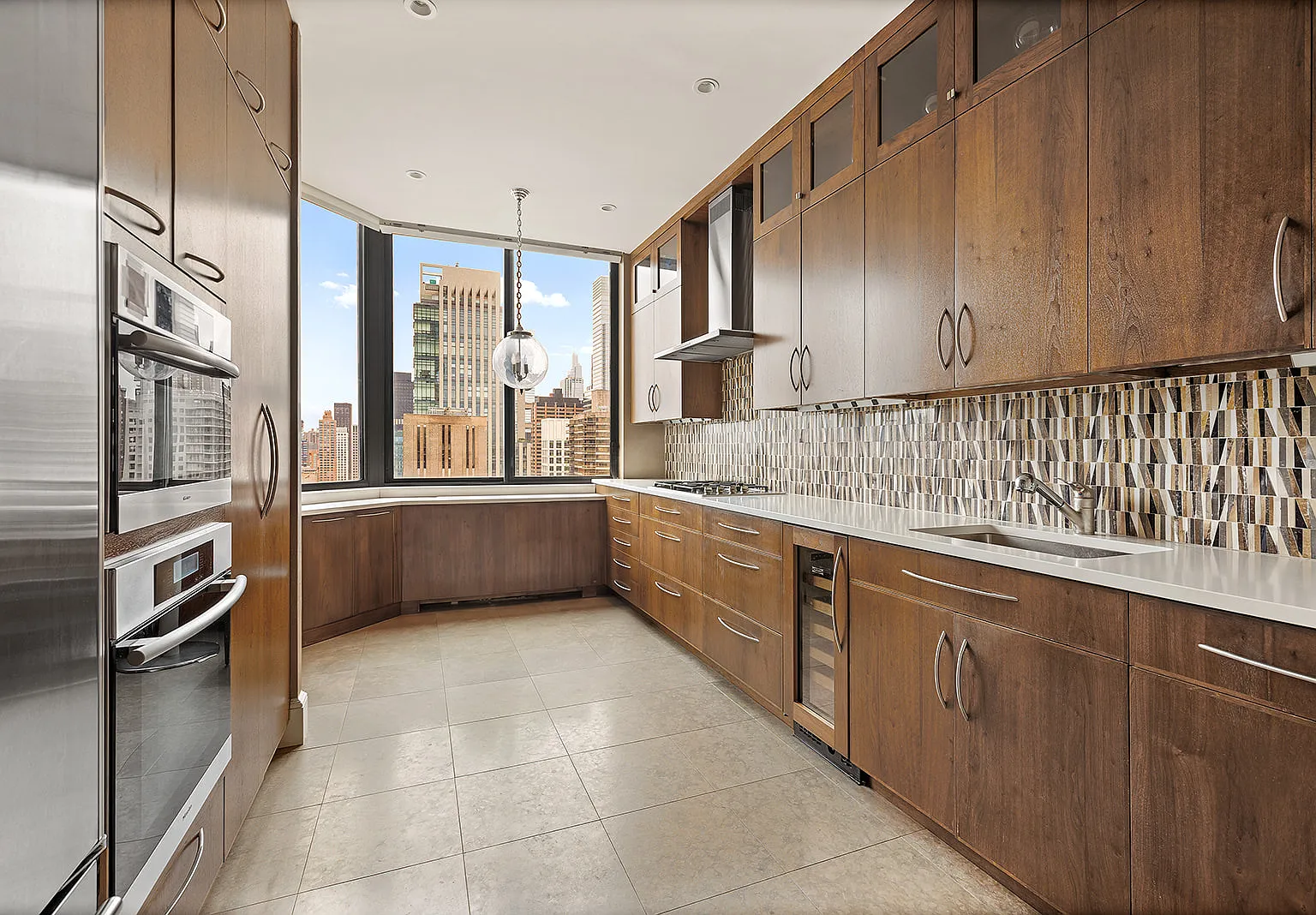 200 East 65th Street — Photo 3