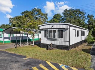 4 Burr Cir, Murrells Inlet, SC 29576