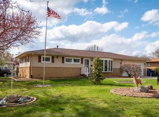 3419 36th St #A, Moline, IL 61201