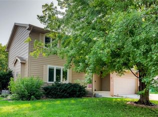 913 SE Judy Dr, Ankeny, IA 50021
