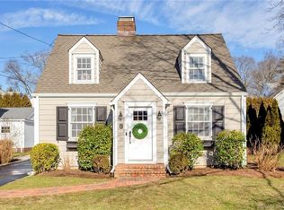 7 Devon Rd, Darien, CT 06820