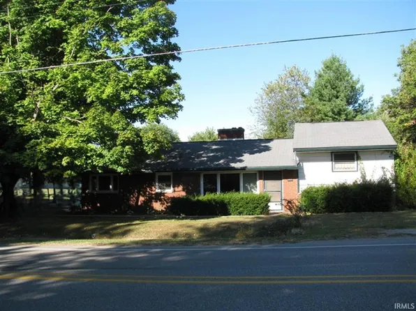 800 N Washington St, Bloomfield, IN 47424