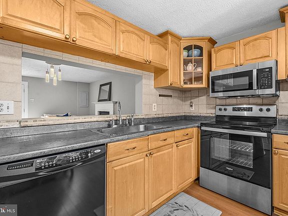 5th image of 8348 Rocky Forge Ct