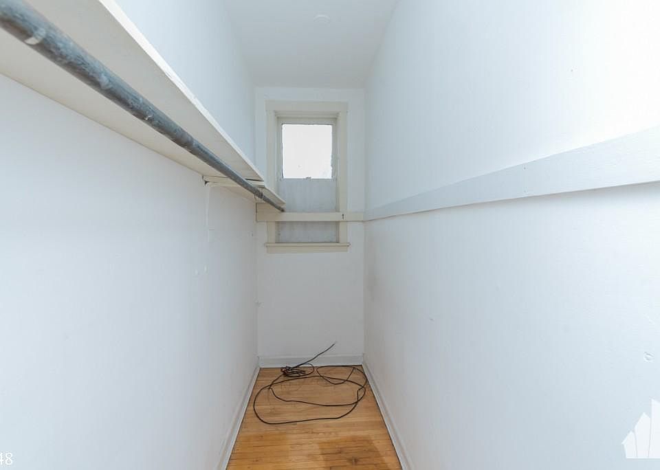 1st image of 1948 W Berteau Ave #215