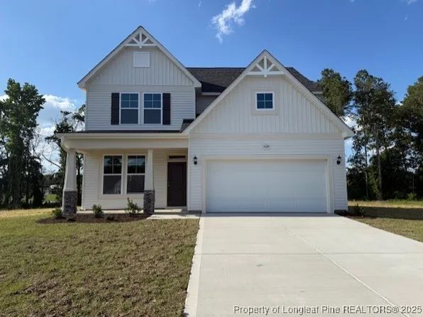 3129 Wolfpack Ln, Fayetteville, NC 28312