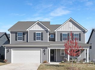 220 Windy Dell Dr, Tega Cay, SC 29708