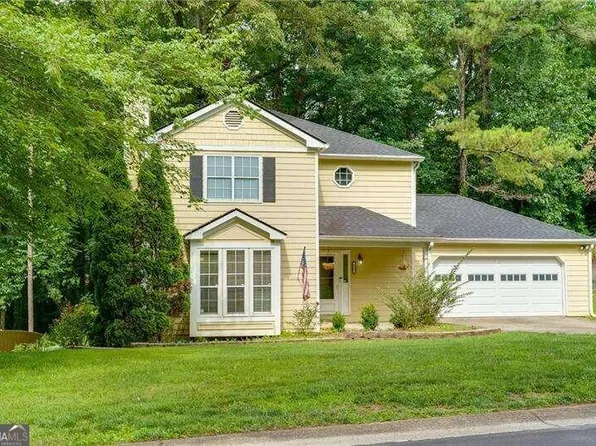 117 Williamsburg Ln, Woodstock, GA 30189