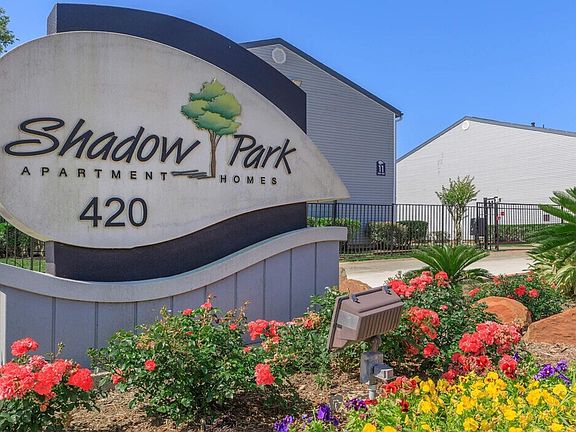 2nd image of 420 Garland Dr APT 1103