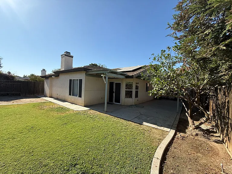 5704 Pine Canyon Dr — Photo 32
