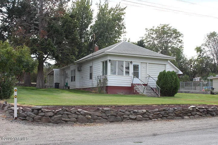 201 W Edison Ave photo 1