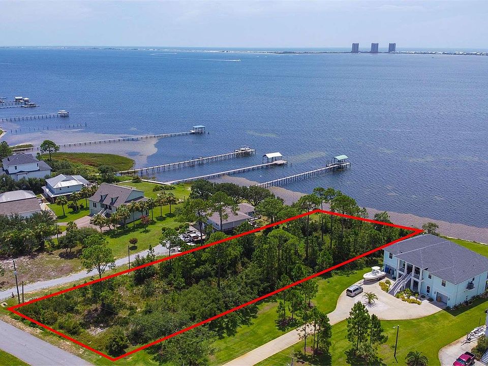 2823 Bay St, Gulf Breeze, FL 32563 Zillow
