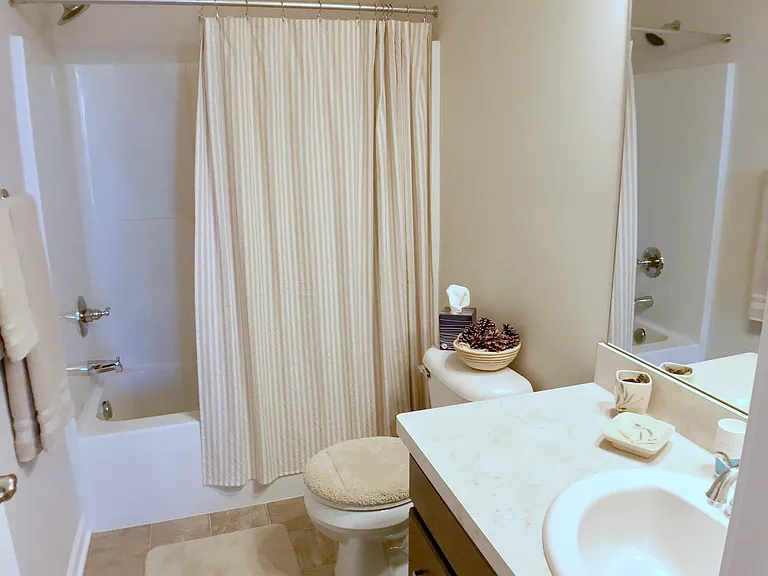 2293 Fieldstone Dr — Photo 8