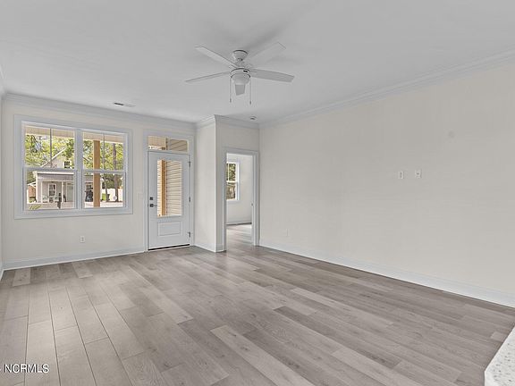 5th image of 138 NE 75th Street