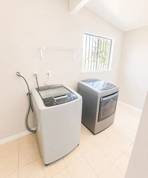 2728 Armor St — Photo 12
