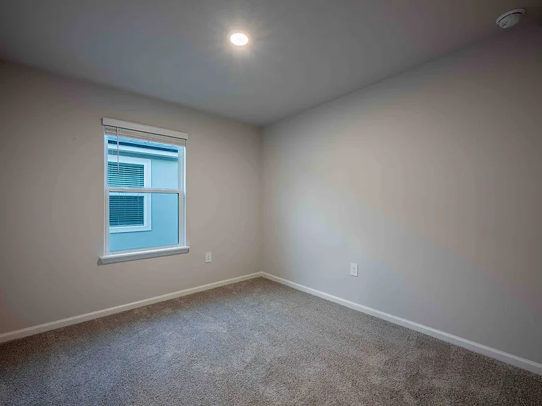 850 Hartshill Pl — Photo 17