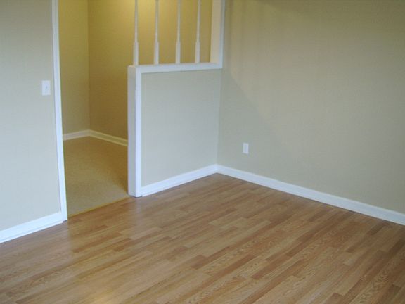 view of eat-in kitchen from living room