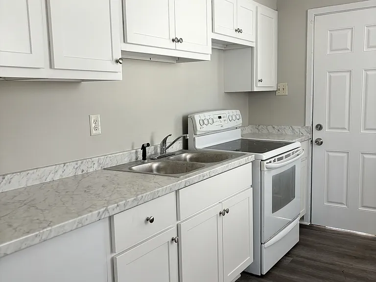 200A N Virginia Ave — Photo 19