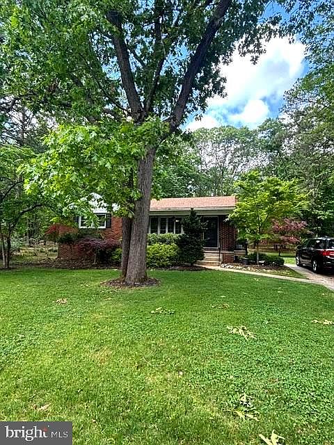 1st image of 54 Sunset Dr