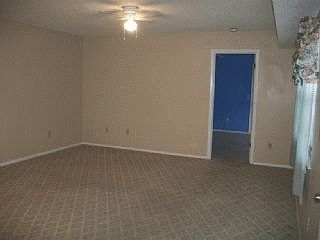 5th image of 139 Windtree Ln