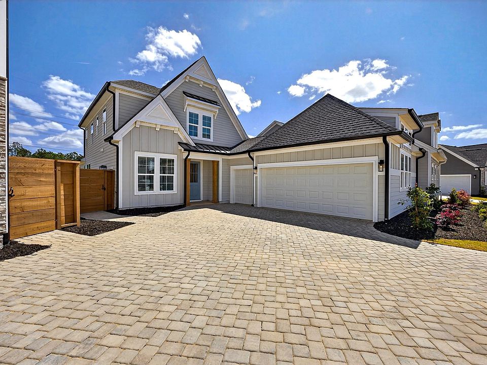 1st image of 2040 Shallow Bluff Ct
