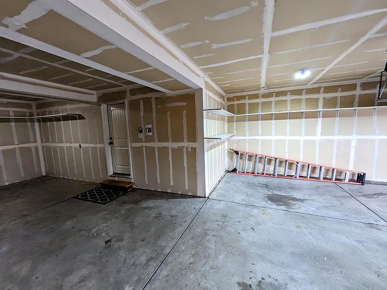 246 Primrose Dr — Photo 18