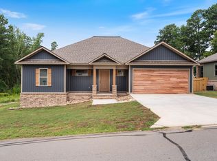 1001 N Red St, Sheridan, AR 72150